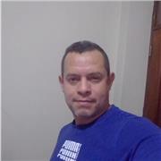 Profesor de iInglés con amplia experiencia. imparte clases tanto para niños, jóvenes y adultos